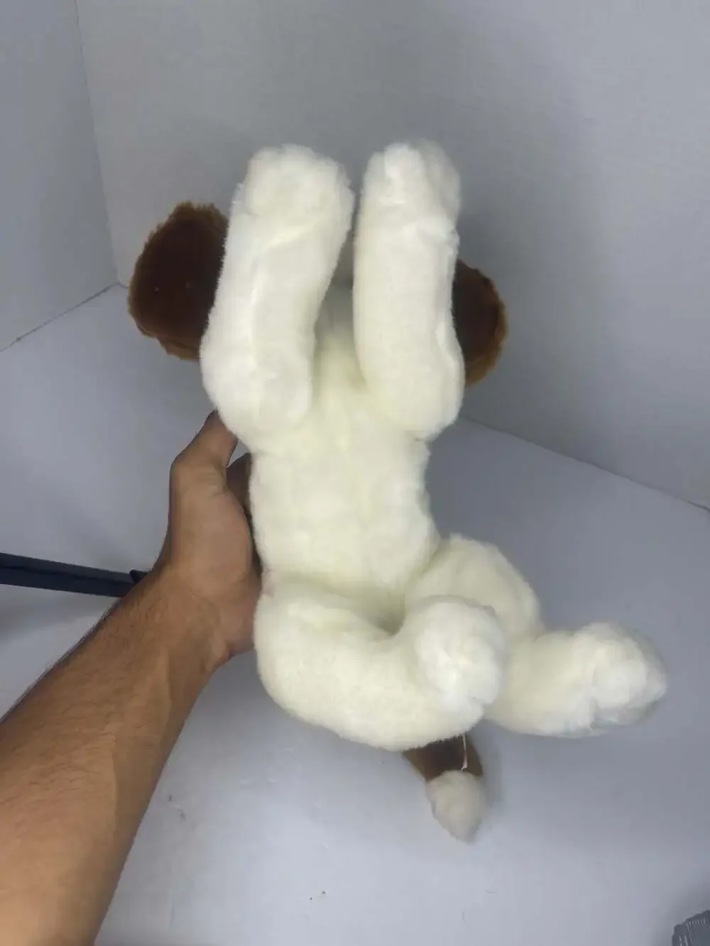 Animal Alley Basset Hound Plush Dog Toy